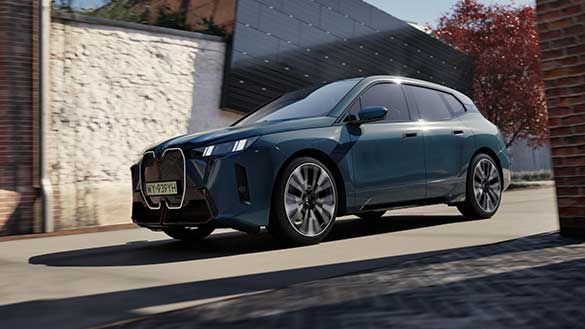 BMW iX.